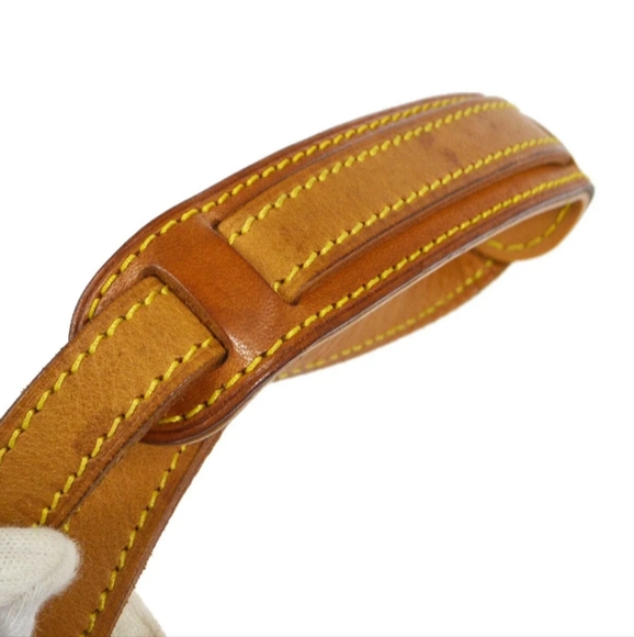 SALE!! PRICE REDUCED FOR QUICK SALE!!  LOUIS VUITTON CHANTILLY MM - Picture 3 of 9